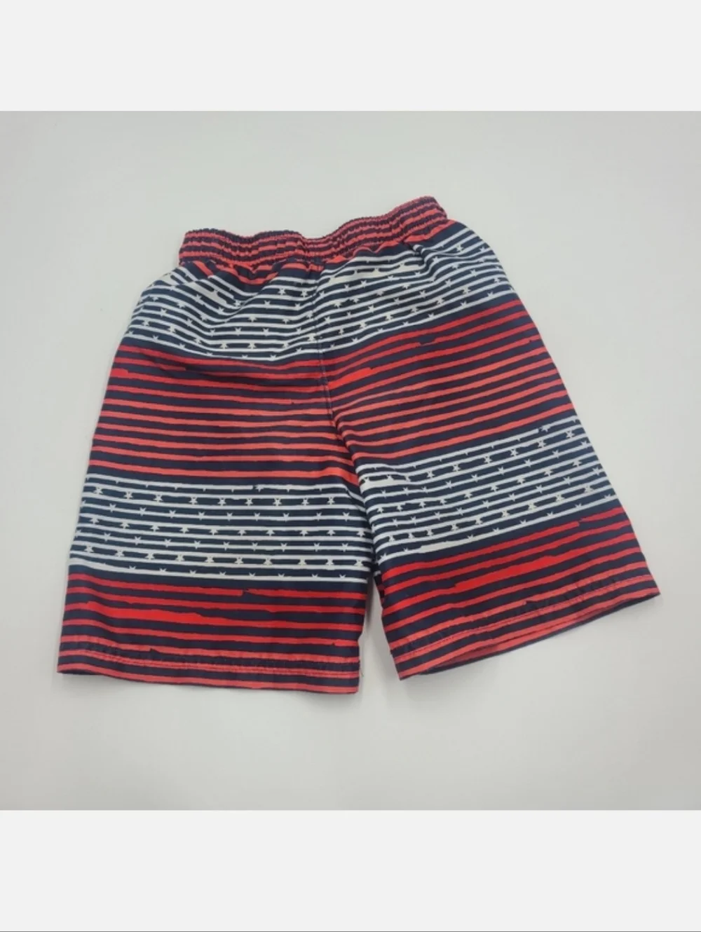 Under Armour boys' patriotic swim trunks size 7